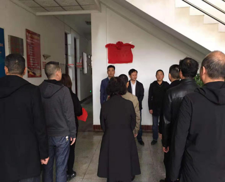 图片2.2.png 图片2.2.png