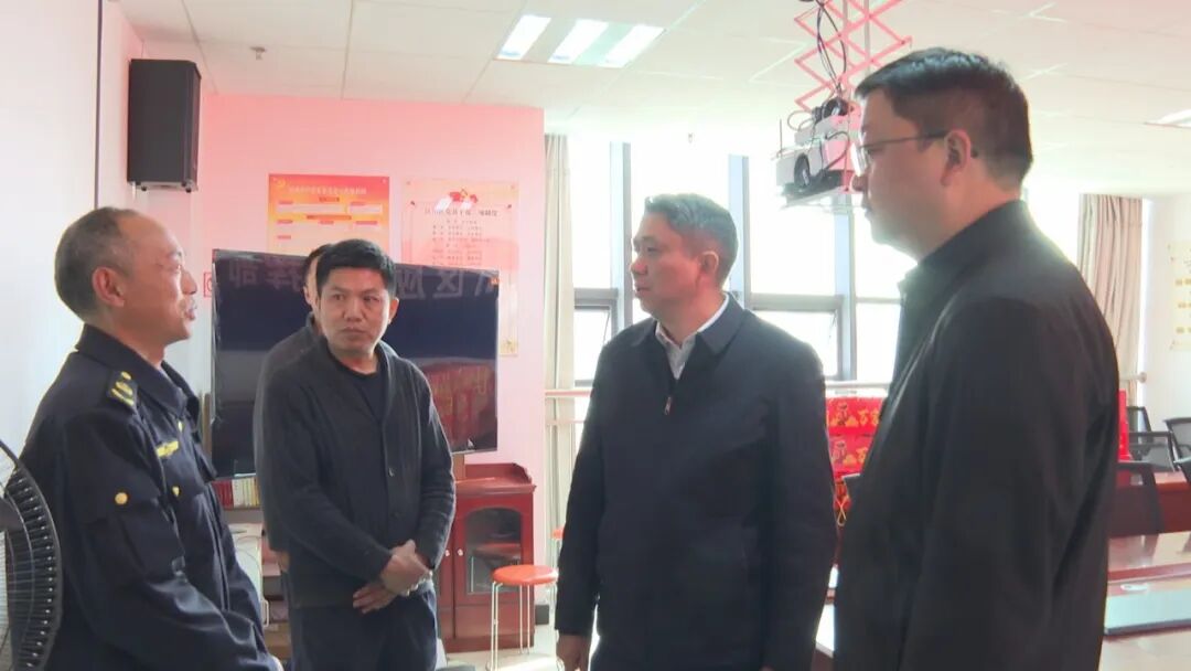 慰问值班 (2).jpg