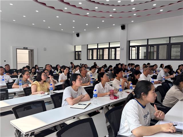 b15d8b684394425d87e668bd41224a18.jpg b15d8b684394425d87e668bd41224a18.jpg