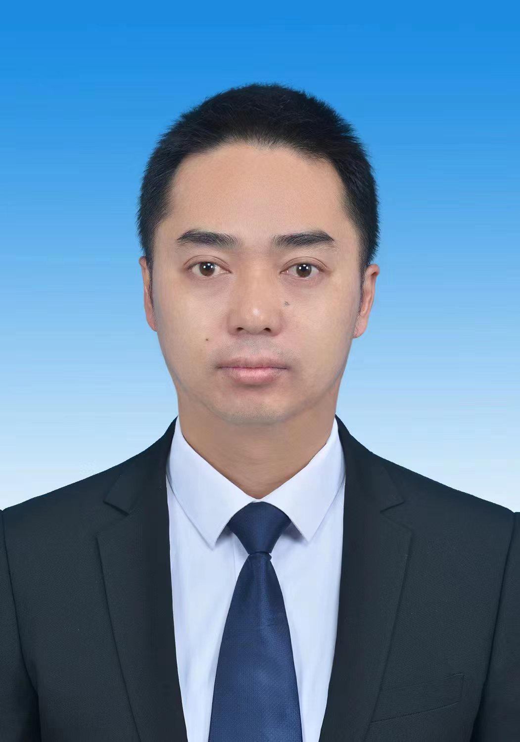 李雨宵.jpg