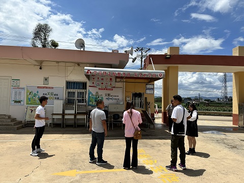 图1 伏家营小学验收.jpg 图1 伏家营小学验收.jpg
