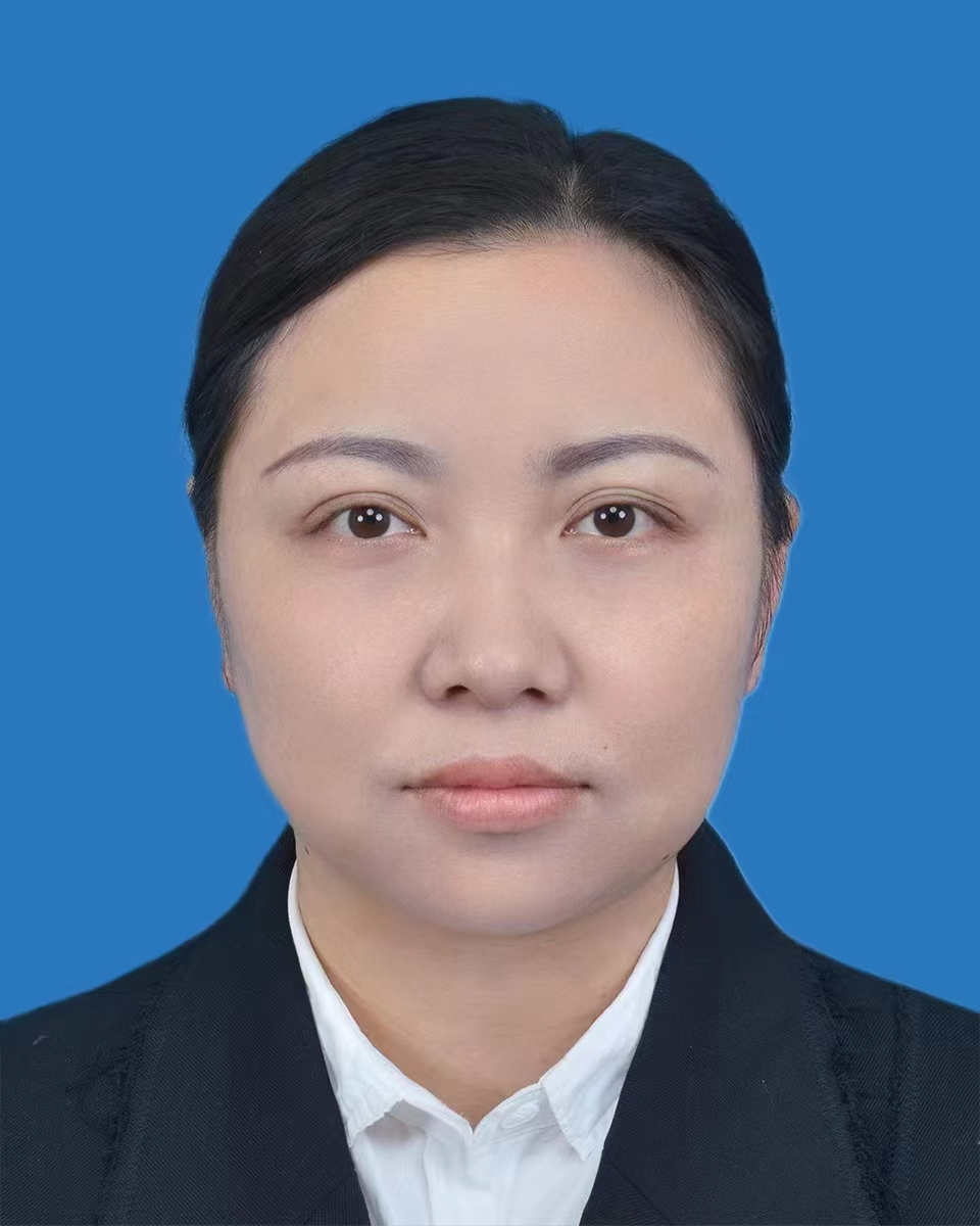 高芳.jpg 高芳.jpg