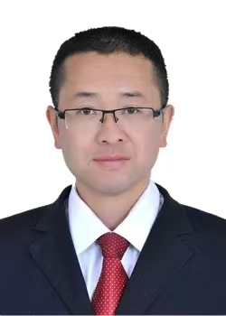 戚东.jpg